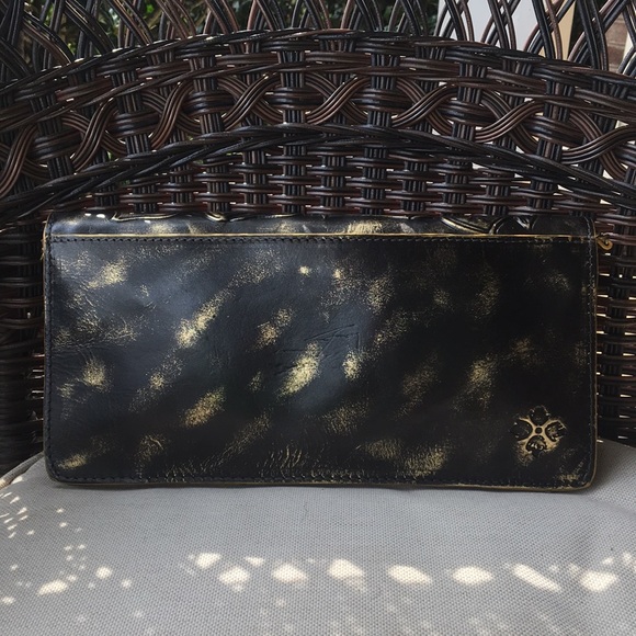 Patricia Nash Bronze Handbag - Picture 2 of 6